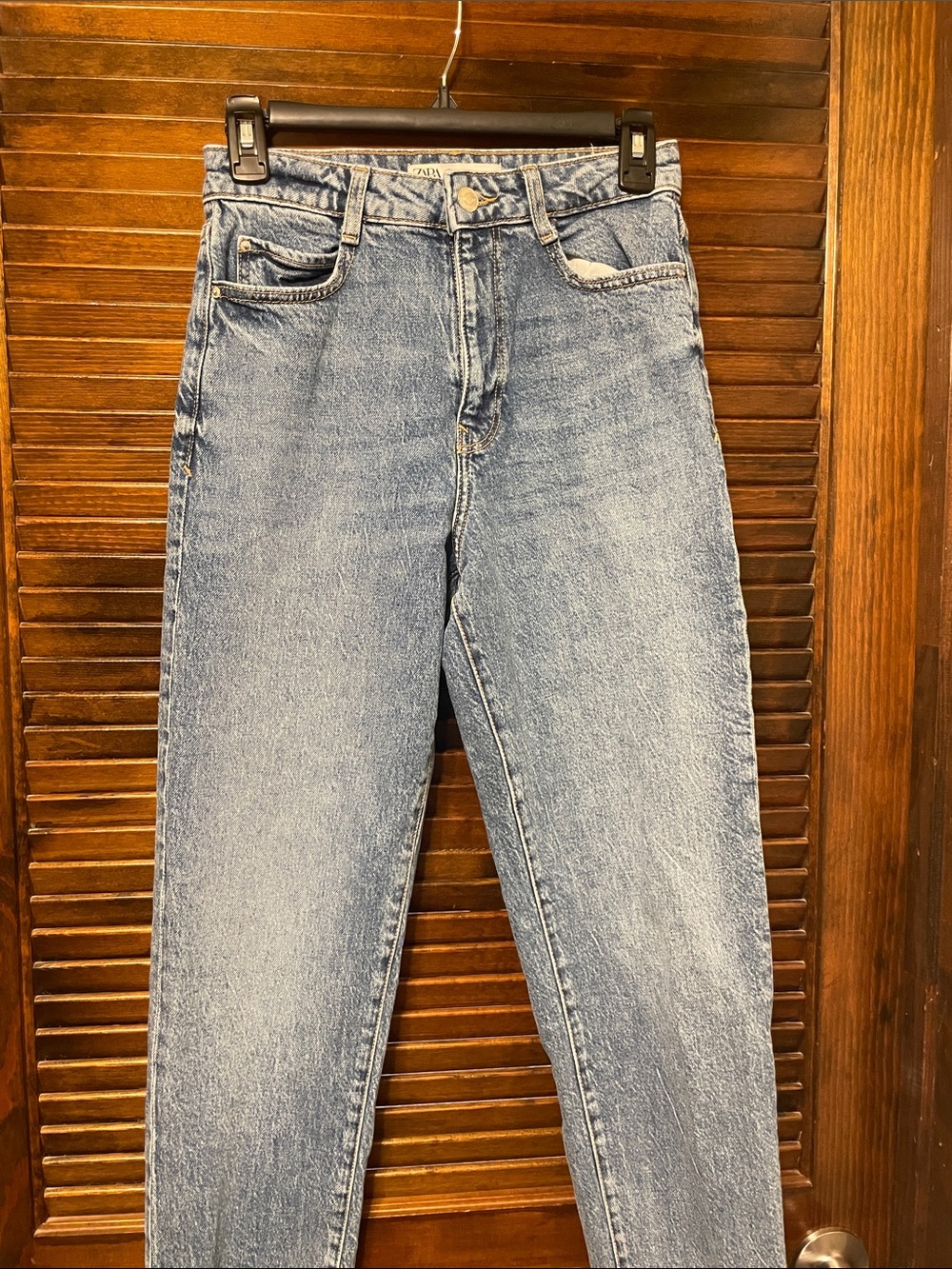 Zara High Rise Mom Jeans - Picture 4 of 7